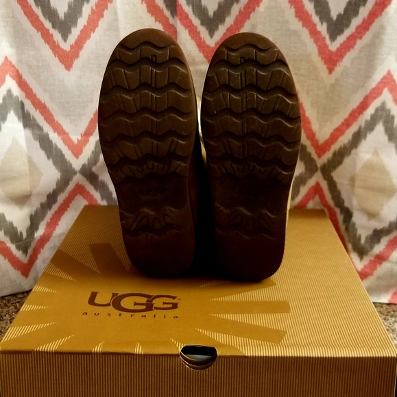 K Skylir UGG Australia *sheepskin cleaner included - Picture 7 of 11
